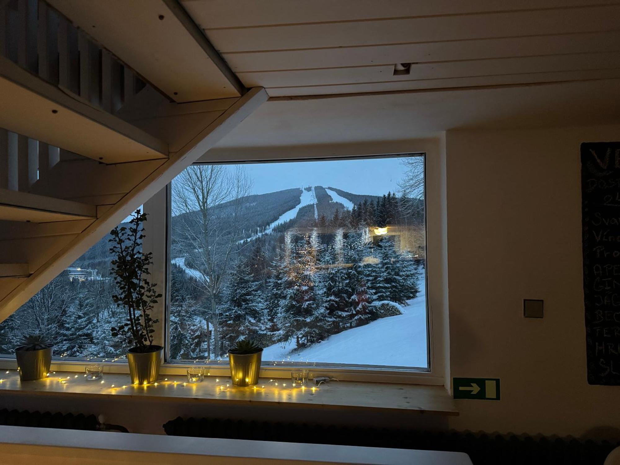 Hotel Horni Pramen Špindlerŭv Mlýn Exterior foto