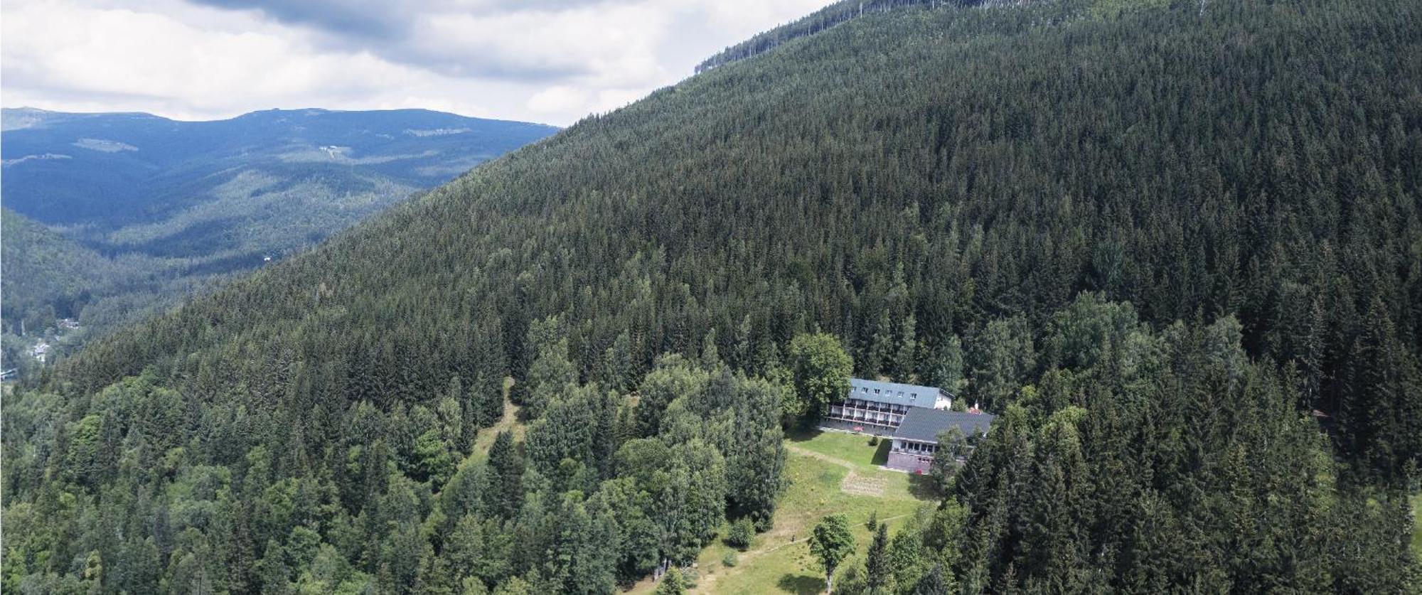 Hotel Horni Pramen Špindlerŭv Mlýn Exterior foto